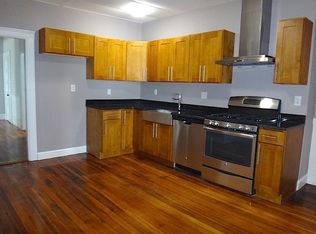 170 Rindge Ave #2R, Cambridge, MA 02140