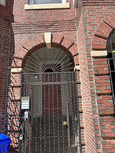 101 Cedar St Photo 1