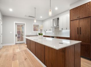 471 Hanover St #1, Boston, MA 02113