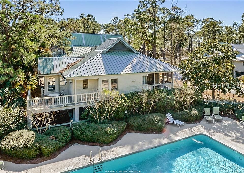 1st image of 8 Beachside Dr