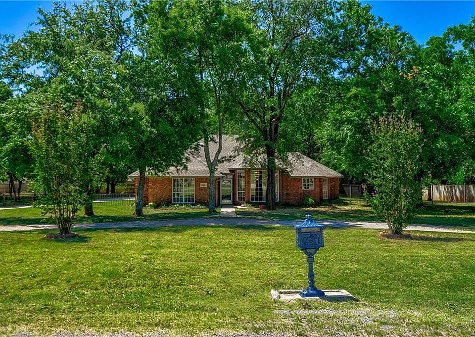 1st image of 13424 Nancy Ann Dr
