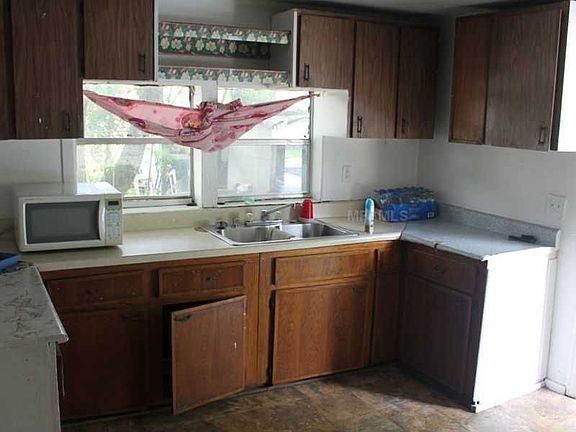 2nd image of 1543 County Road 547