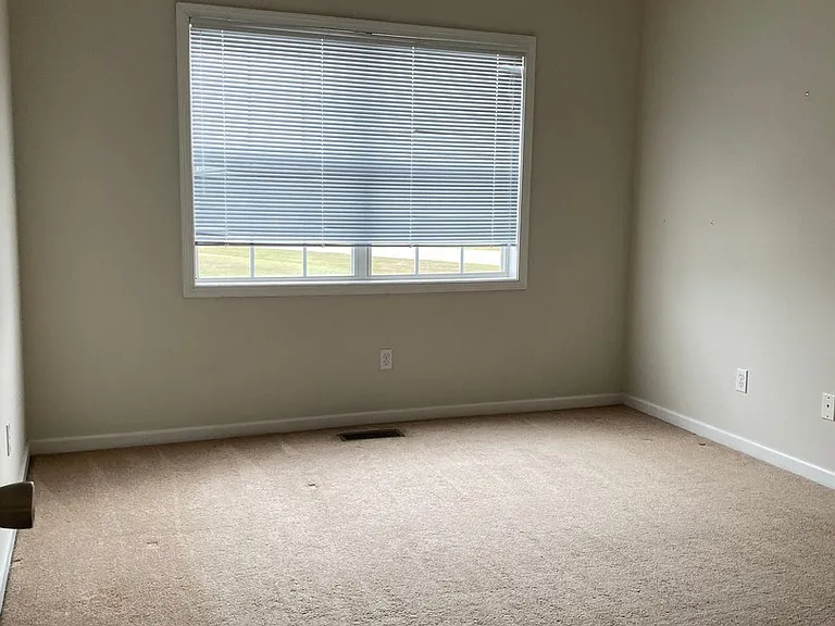 107 Wakefield Way — Photo 13