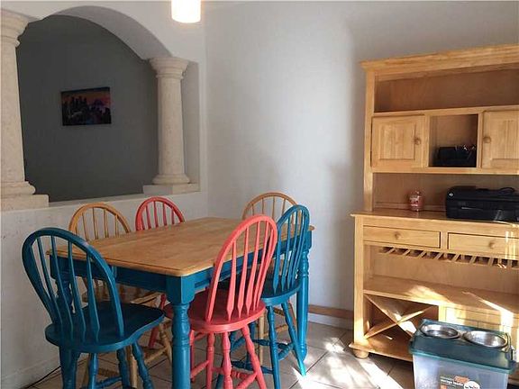 4th image of 2374 SE 12th St #205