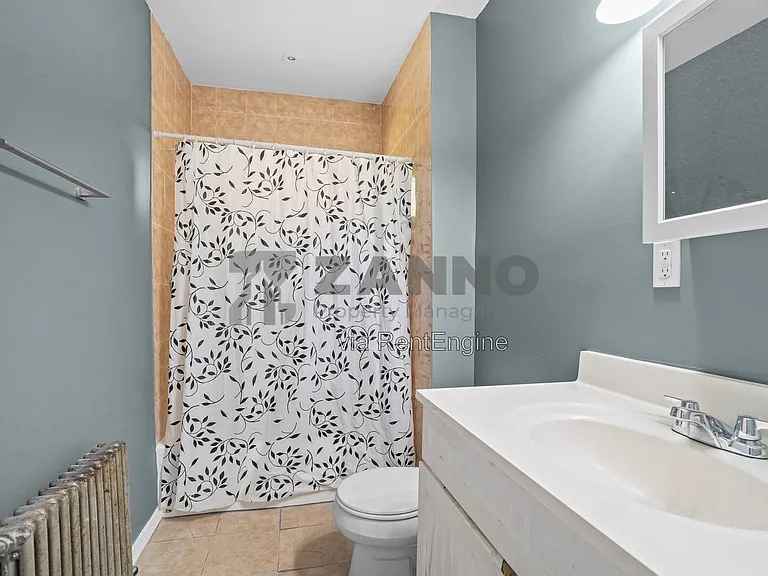 72 Mowry St #3R-3 — Photo 11