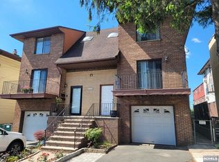 486 Westview Pl, Fairview, NJ 07022