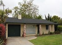 2nd image of 3916 Gillis Dr