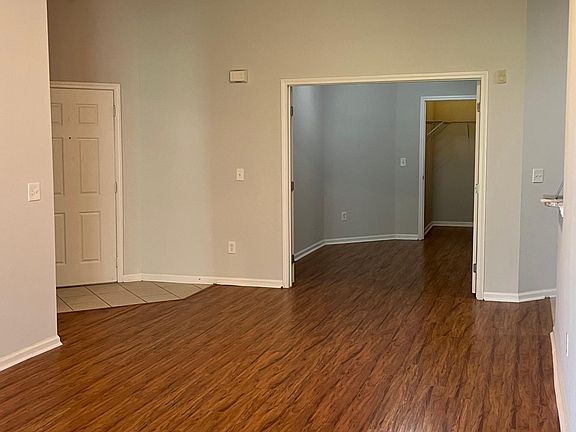 2nd image of 7044 Deer Lodge Cir Unit 103