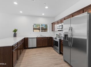 2842 E Tracy Ln UNIT 4, Phoenix, AZ 85032