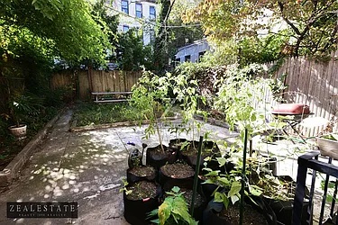 Rented by ZealEstate Group Inc