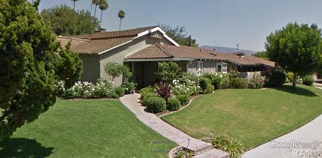 1st image of 1121 De Anza Pl