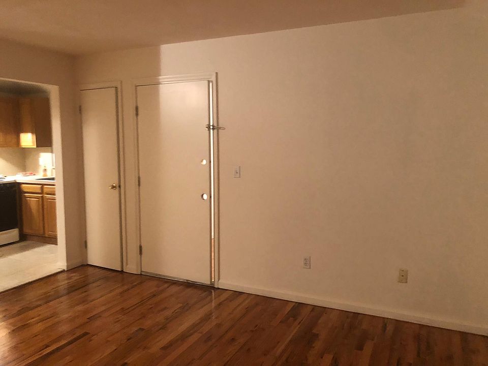 1st image of 46 Benson St #2B