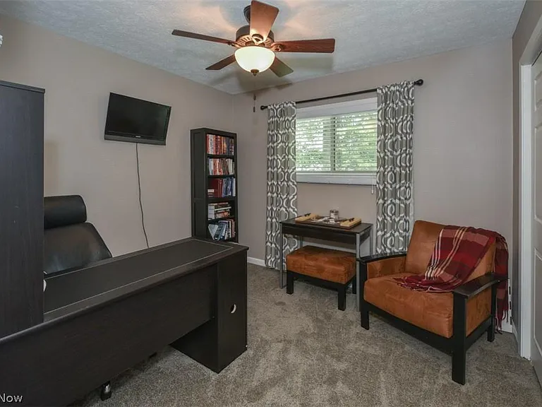 6153 Thunderbird Dr — Photo 6