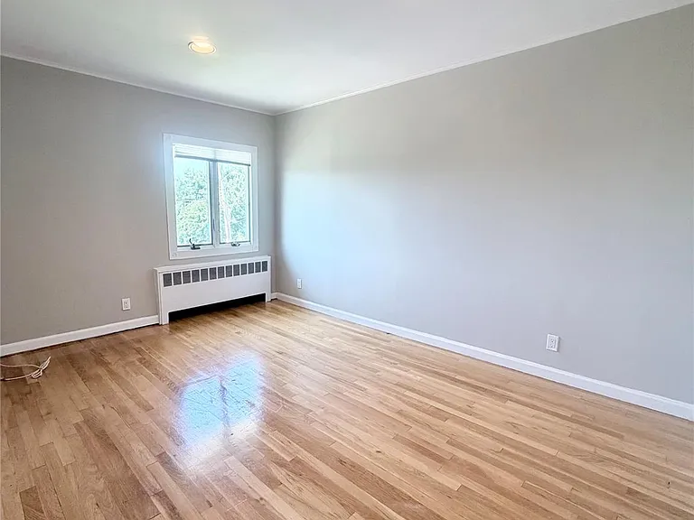 821 Channel Rd — Photo 13