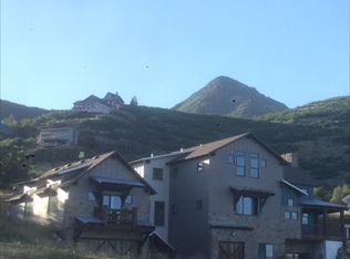 1677 N 300 E, Midway, UT 84049