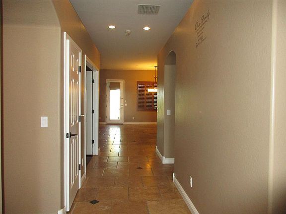 5th image of 29780 W Whitton Ave