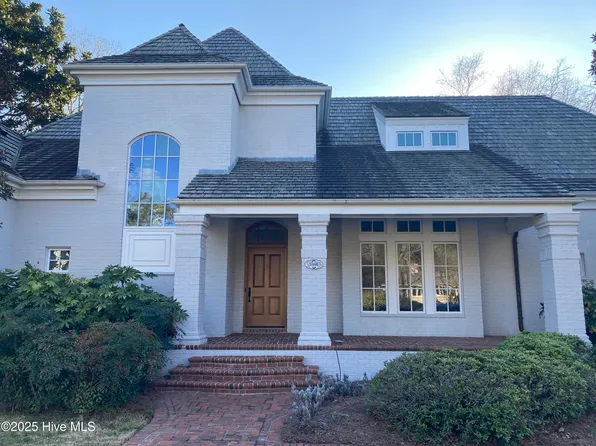 2036 Spanish Wells Drive, Wilmington, NC 28405