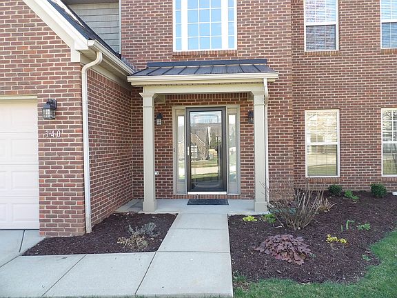 3rd image of 340 White Cliffs Ln
