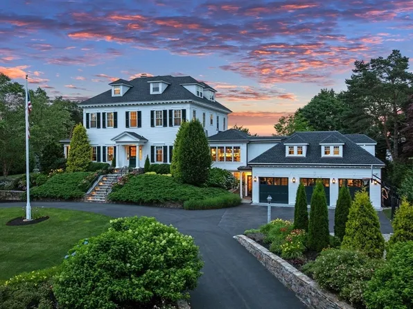48 Harbor Ave, Marblehead, MA 01945