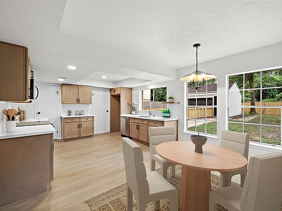 2nd image of 3226 Village Park Drive