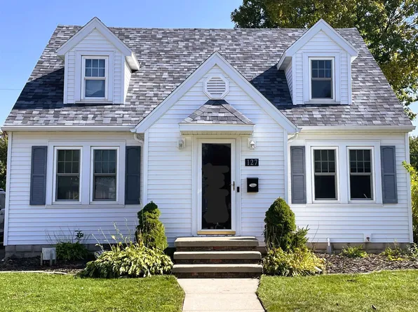 127 S Pine St, Kimberly, WI 54136