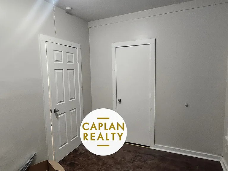 46 Henry St #1LF — Photo 6