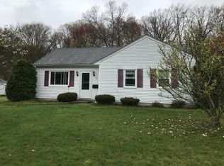 26 Howe St, Mansfield, MA 02048