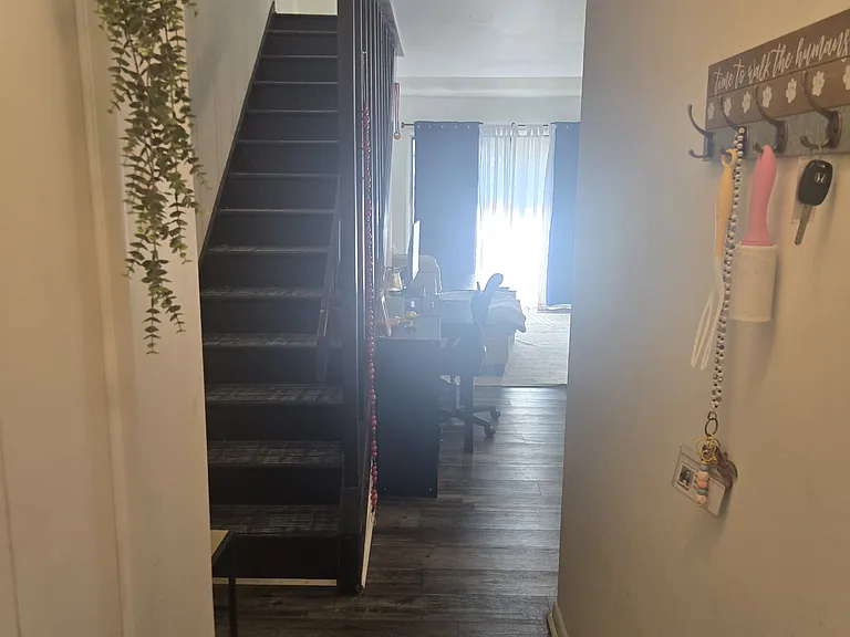 10 Mill St #B — Photo 3