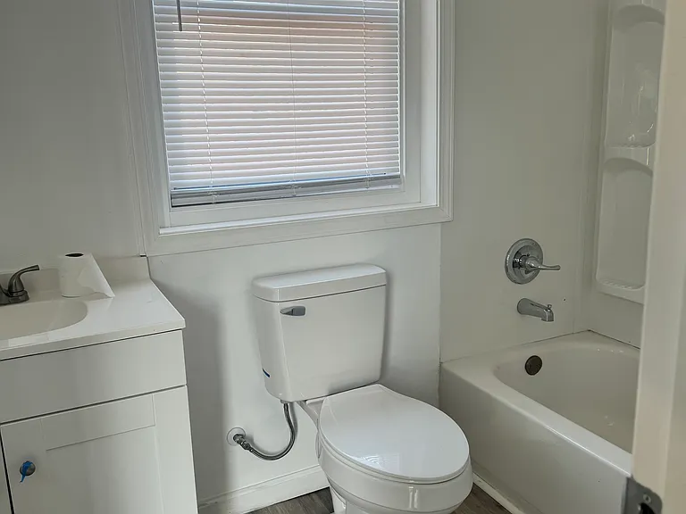 6208 Asheville Hwy — Photo 4