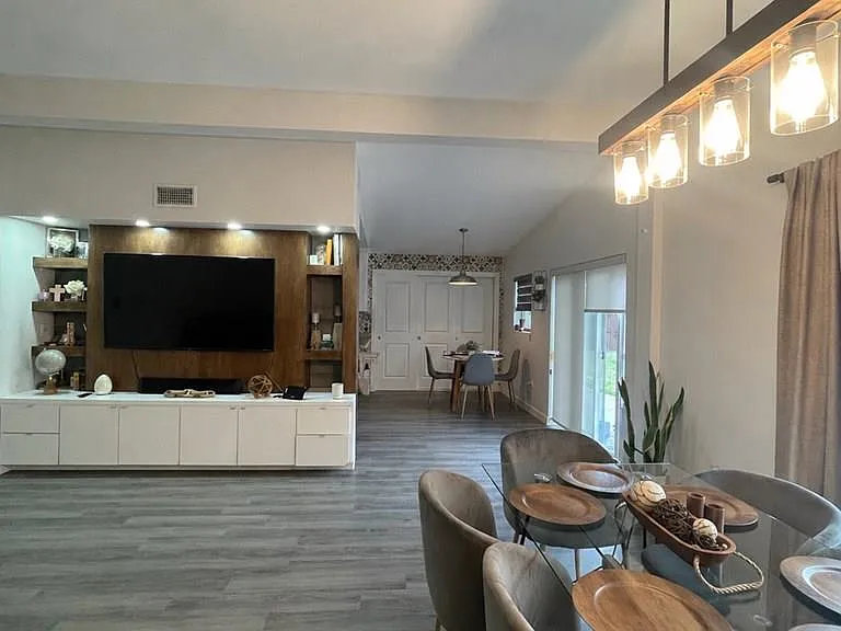 1405 Harvard Ave — Photo 8