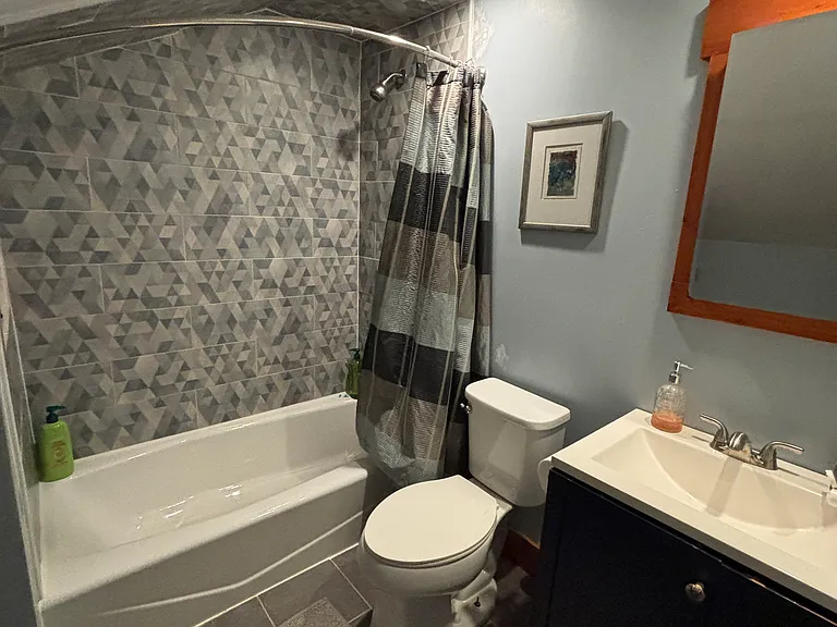 13 Ruslan Dr — Photo 26