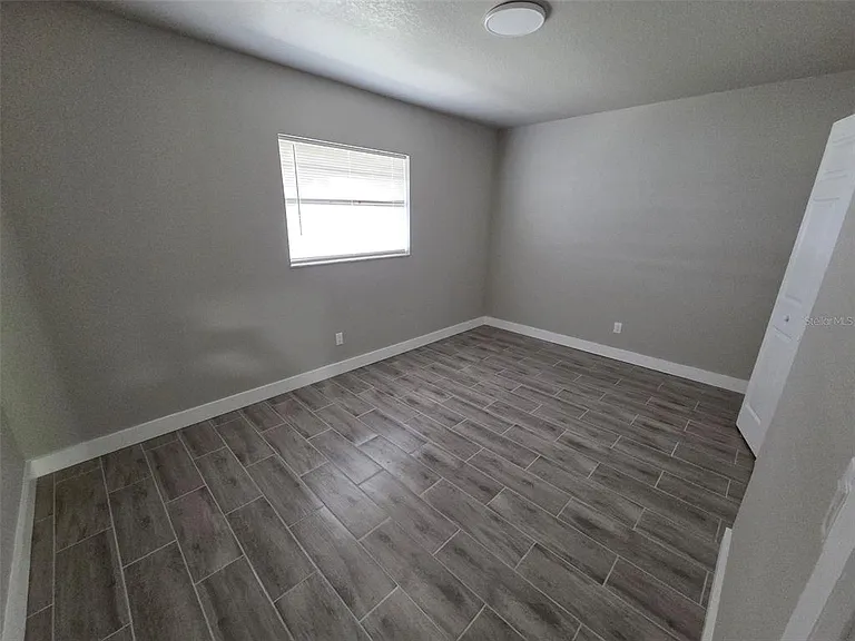 38300 Henry Dr — Photo 15
