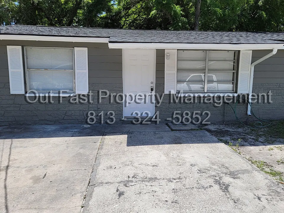 8400 Sunnydale Dr