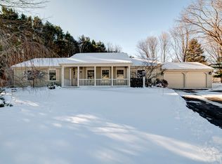 1170 Braebury Way, Traverse City, MI 49686