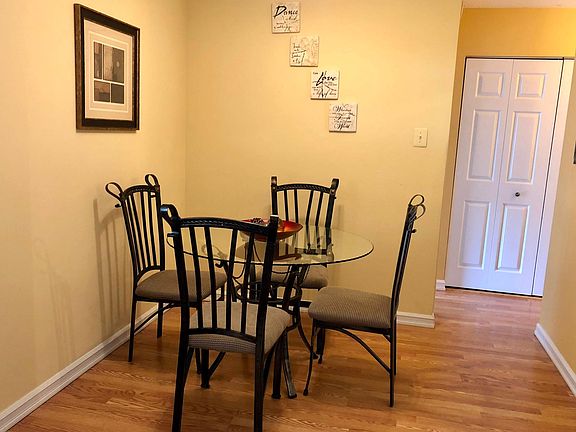 3rd image of 6300 Stevenson Ave APT 515