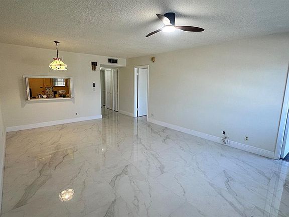 3rd image of 330 SE 2nd St APT 202G