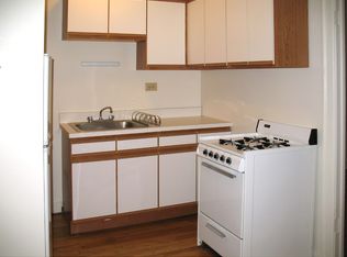 921-29 W Oakdale Ave #1G, Chicago, IL 60657