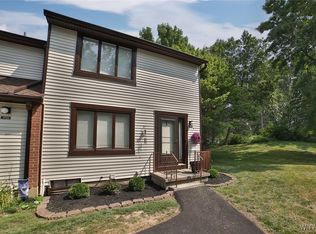 1751 Charlesgate Cir, East Amherst, NY 14051