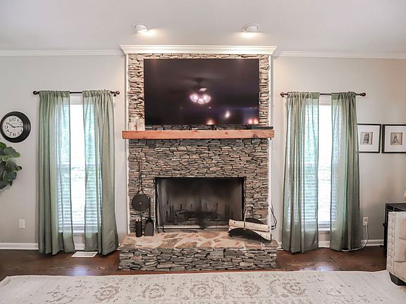 5th image of 5804 Lanatte Ln