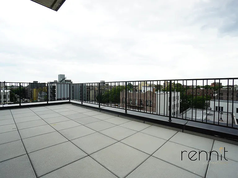 2402 Cortelyou Rd #602 — Photo 2