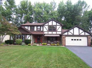 64 Melwood Dr, Rochester, NY 14626