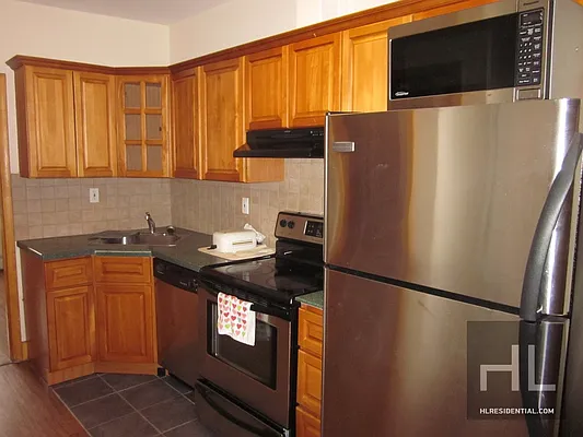 Rented by Highline Residential | media 2