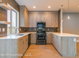 5413 NE Flanders St, Portland, OR 97213