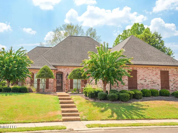 140 Grandeur Dr, Brandon, MS 39042