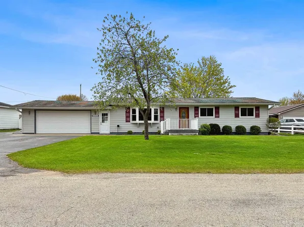 4957 Paula 17.3 St, Escanaba, MI 49829