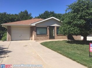 5621 Enterprise Dr, Lincoln, NE 68521
