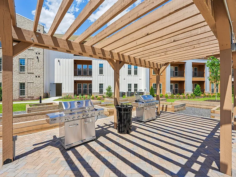 The Remy Apartments at LaGrange — Photo 31