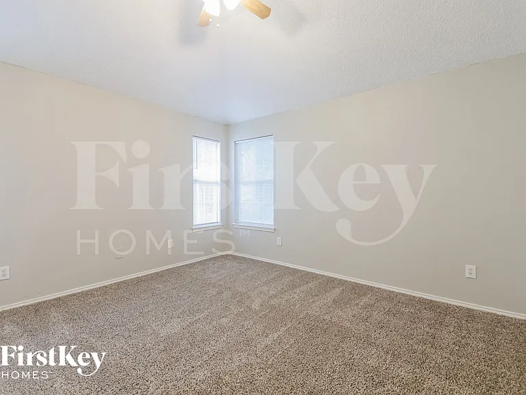 1446 Cross Courts Dr — Photo 11