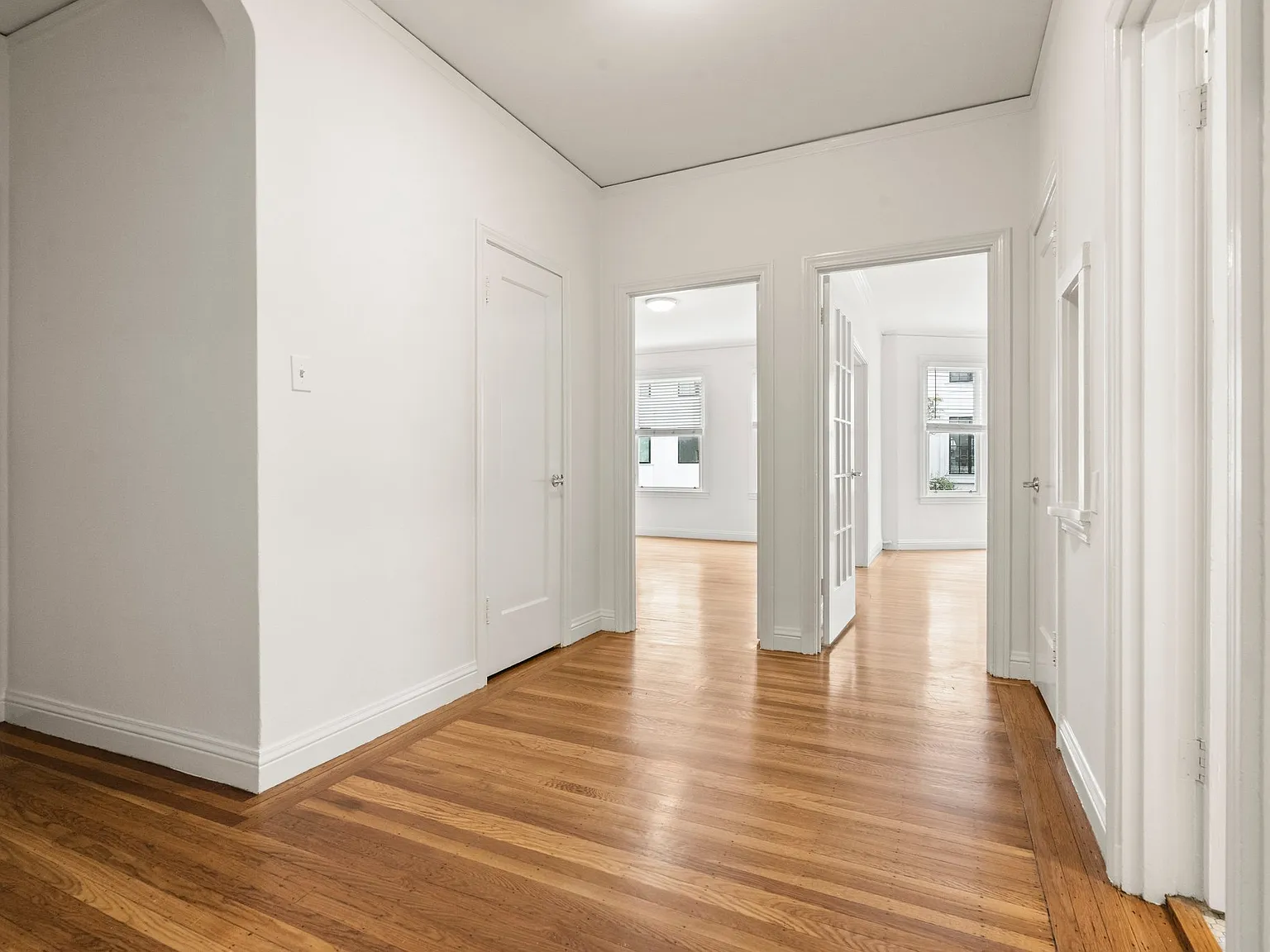 10 Capra Way — Photo 2