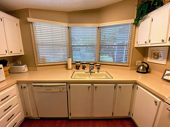 3rd image of 136 Condado Ct